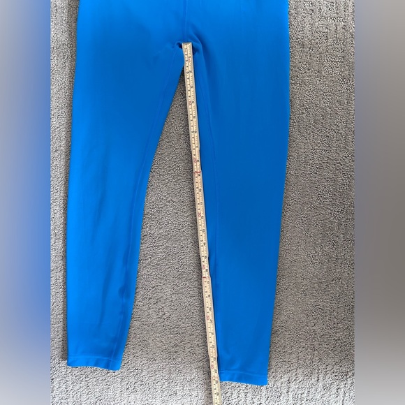 Lululemon InStill High-Rise size 6 - Picture 7 of 9